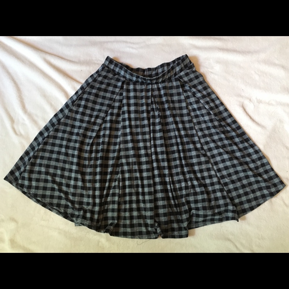 🖤Plaid Lularoe Madison Skirt 🖤